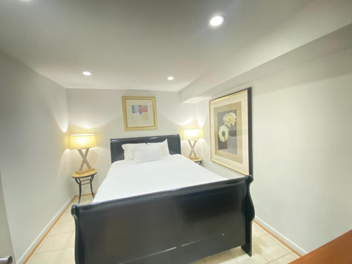 Comfy Basement Home 2 Bdrm1Den 3Queen Beds Waszyngton Zewnętrze zdjęcie