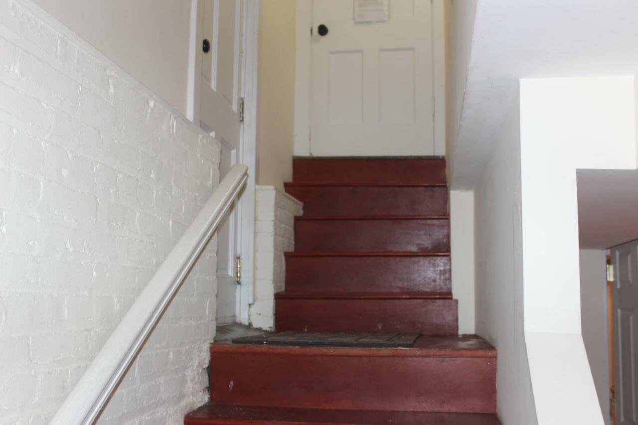 Comfy Basement Home 2 Bdrm1Den 3Queen Beds Waszyngton Zewnętrze zdjęcie